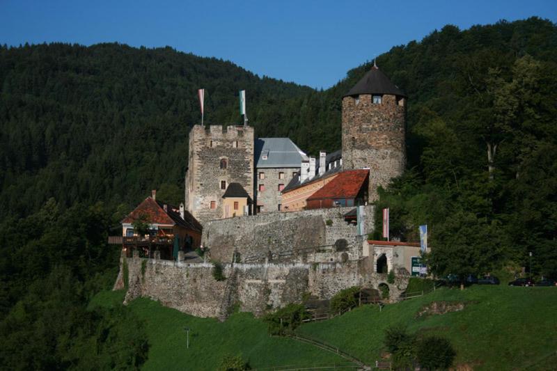 Apartmenthaus Franz Kleindienst Deutschlandsberg Exteriör bild